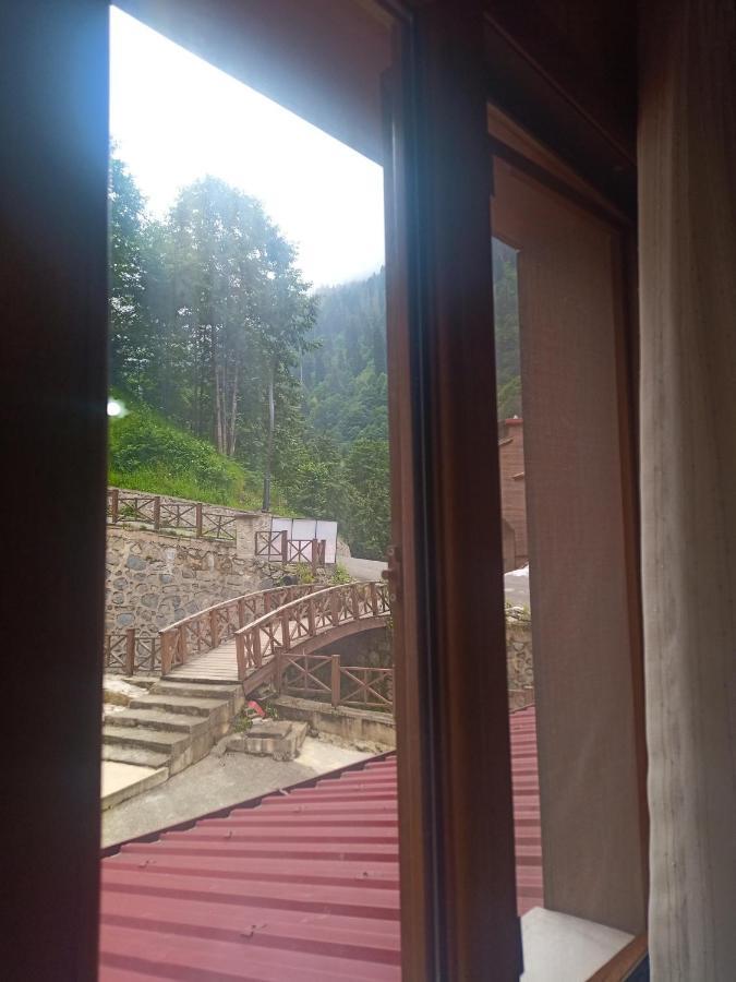 Ferah Butik Otel Camlihemsin Экстерьер фото
